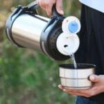 فلاسک سفری ٣ جداره استیل 2لیتری برند Yubao - تصویر 3
